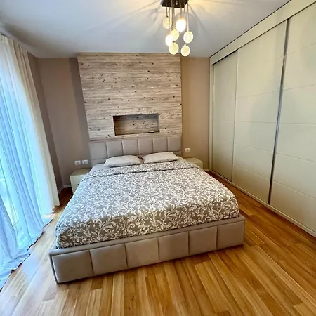 Spacious Тирана