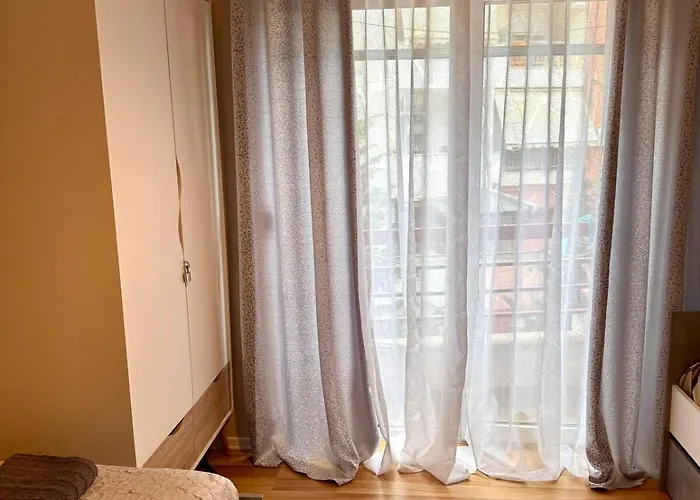 Spacious 公寓 地拉那